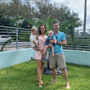 Meet your Posher, Viola